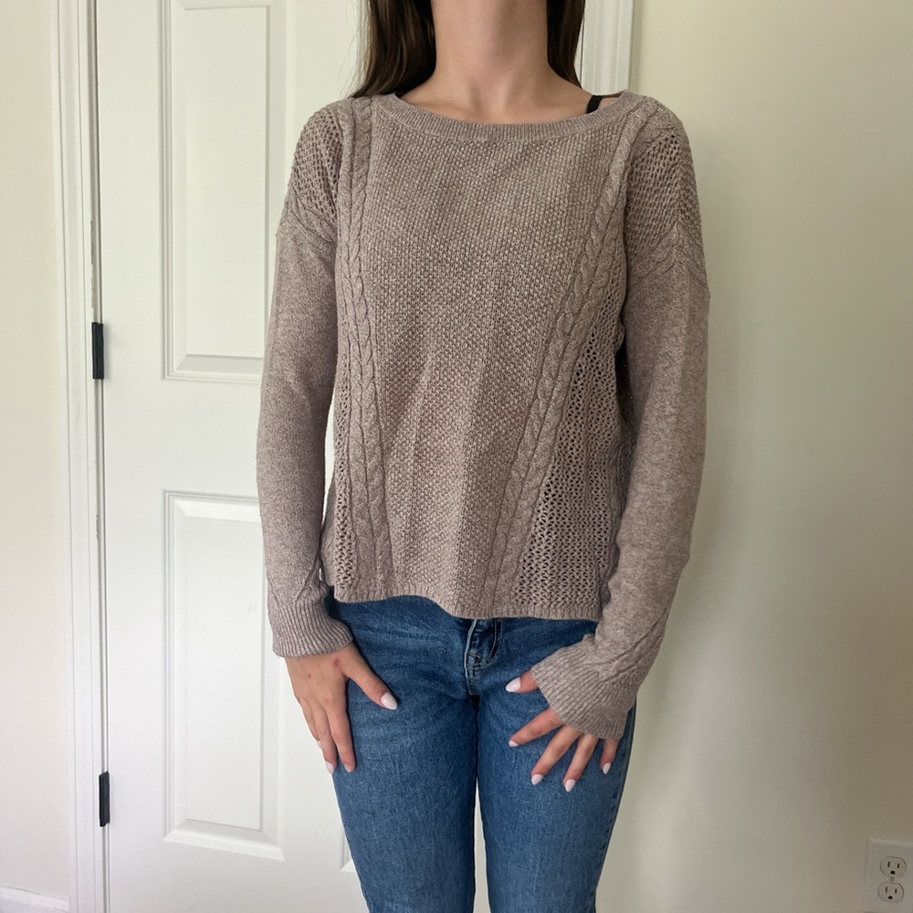 American eagle cable knit sweater